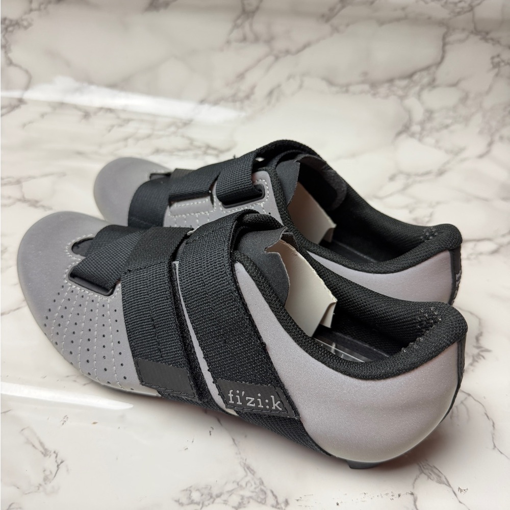 Women’s Fizik (fi’zi:k) TEMPO POWERSTRAP R5 EU Size 37